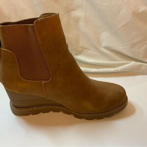 Universal Thread Linda Water Repellant Wedge Boots - Universal Thread …size 10